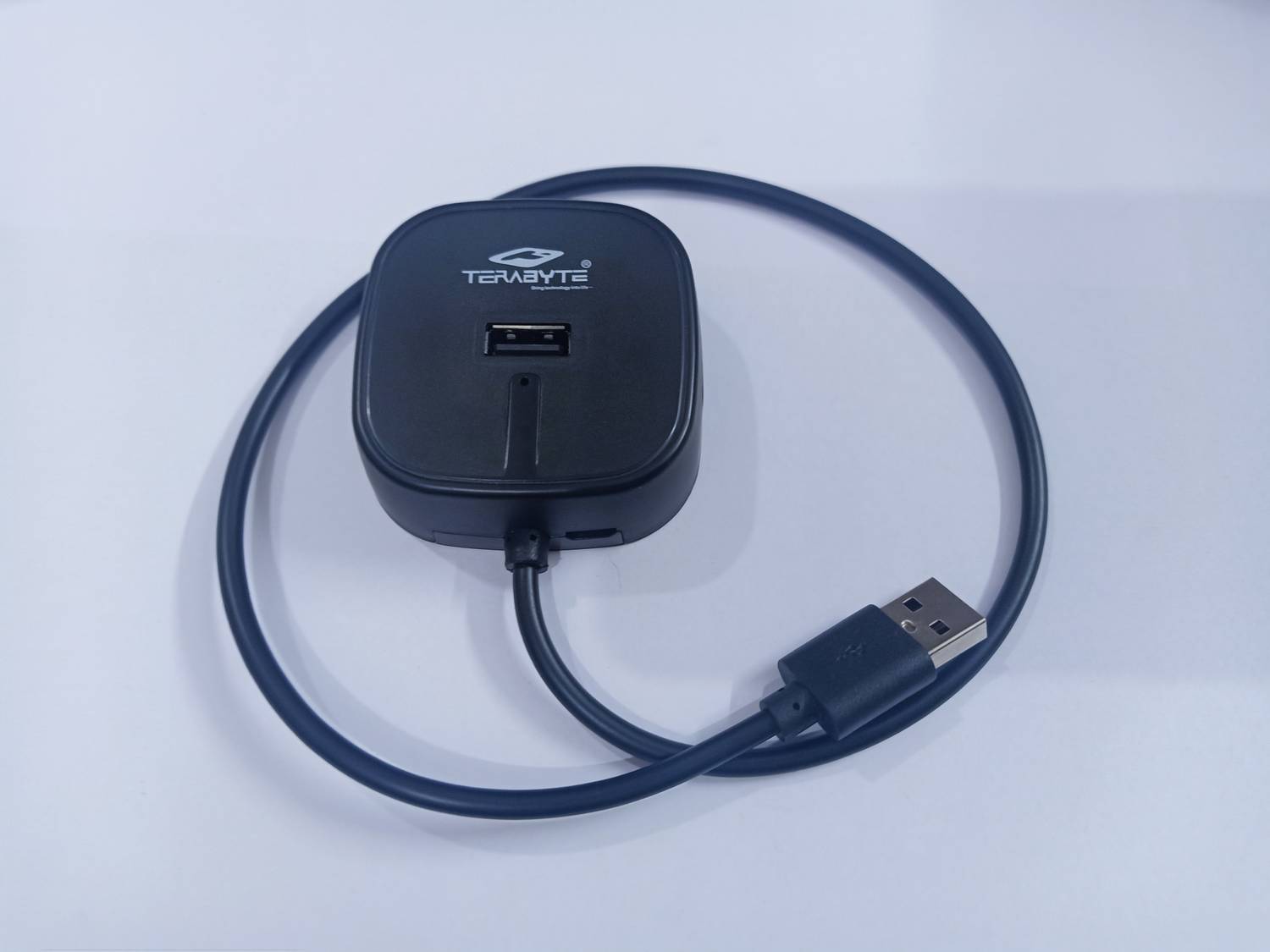 TERABYTE 4 Port USB HUB 3.0 High-Speed Dock Portable Data Compatible for USB Any Device TB 4120 USB Hub