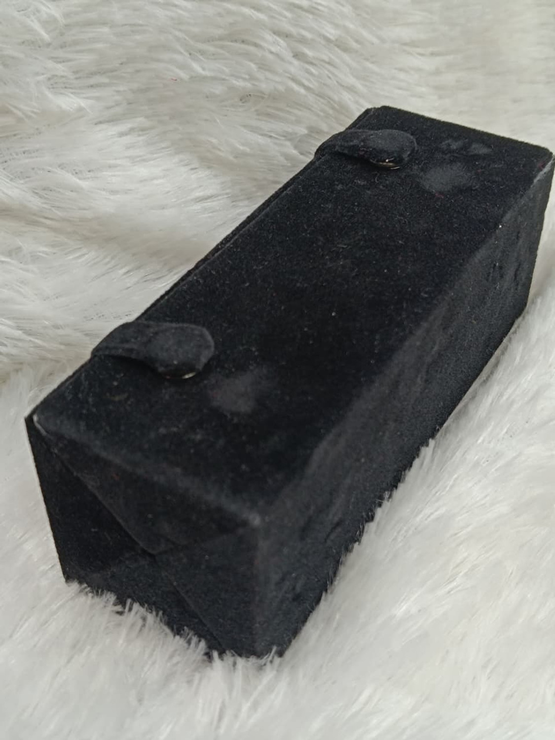 Image of Gorkhastyle k velvet small vanity box earring any Vanity Box