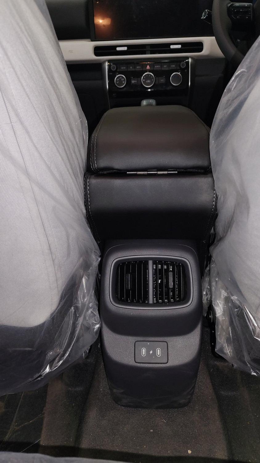 Image of PABLA ENTERPRISES HYUNDAI VENUE HX SERIES Car Armrest