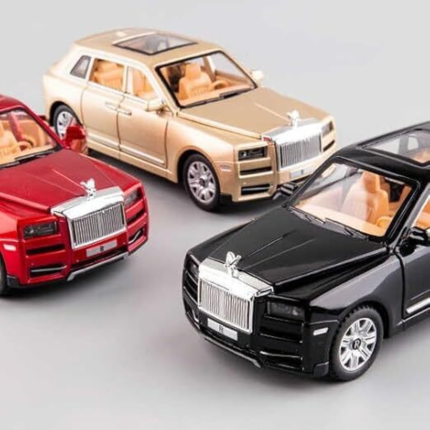 Image of Myrra Big Size Rolls-Royce Cullinan Model Car Exclusive Alloy Metal Car
