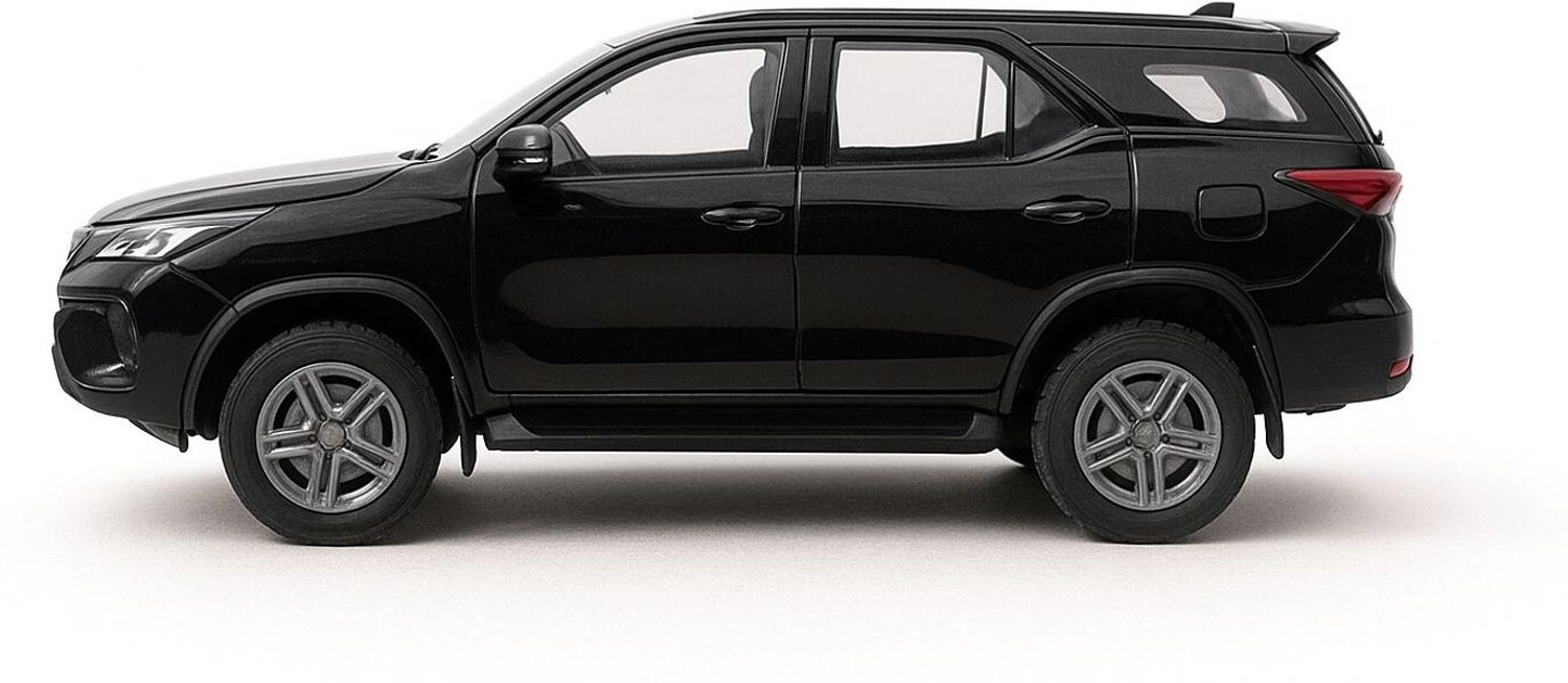 Image of Brightway toys Scale 1:36 Fortuner Die Cast Pull Back Car Metal Model Toy Vehicle for Kids