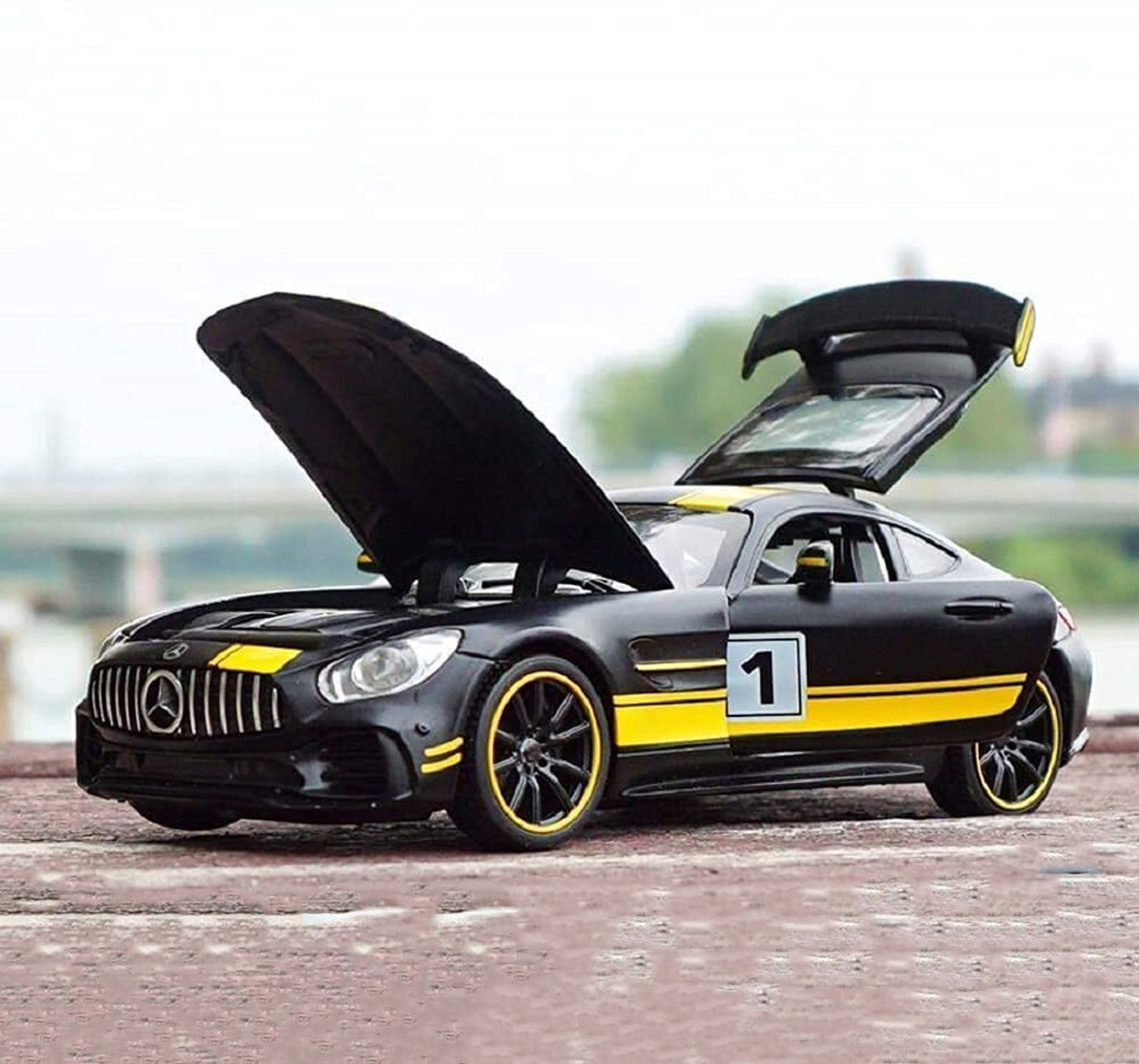 Image of SKBD 1:32 Die-cast Metal Model Car AMG-Toy Car-SKB14