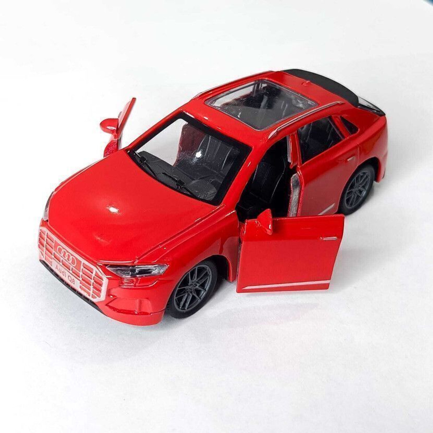Image of AtwoZDesign Audi Q8 Diecast (1:32) Pull-Back Car with Sound Light and Opening Doors, Trunk