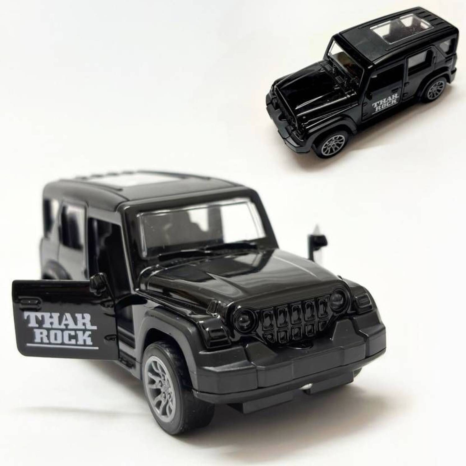 AtwoZDesign Metal Car 1: 32, Thar Roxx With Openable Door And Pull Back, With Roof