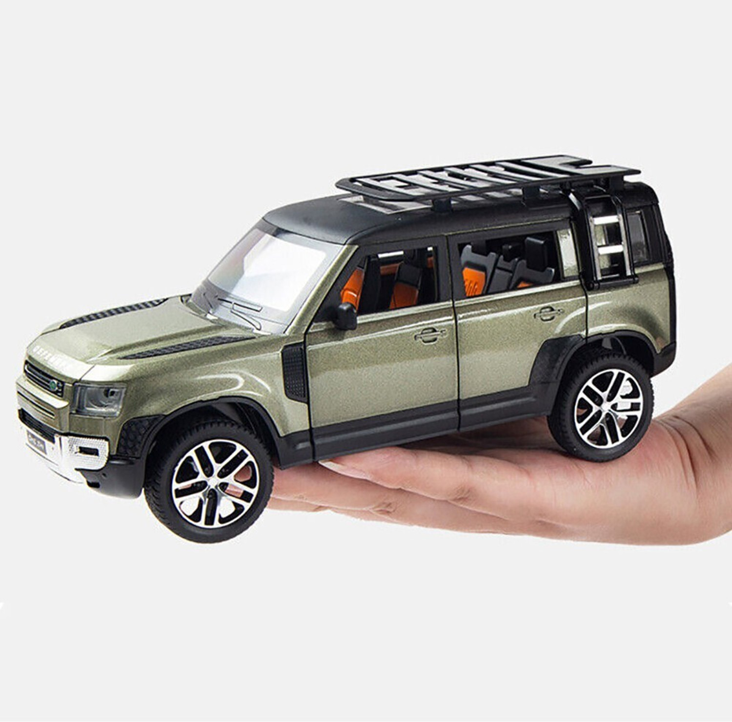 Image of DEUSON ECOM 1:24 Diecast Metal Model Car Land Rover Defender Toy Car For Kid Sound and Light