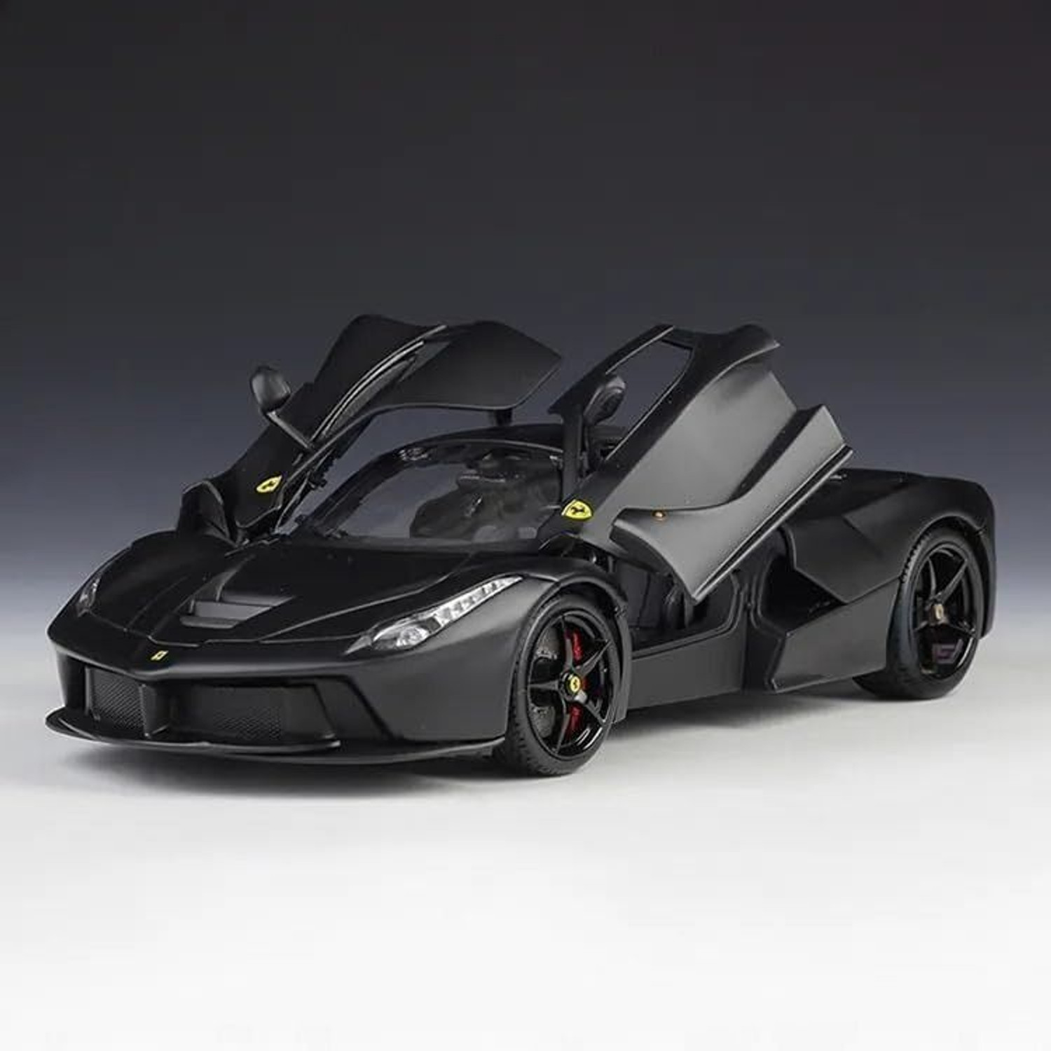 Image of CountryLink 1 /32 Ferrari Race and LaFerrari Toy Car Pull Back Alloy With Openable Doors