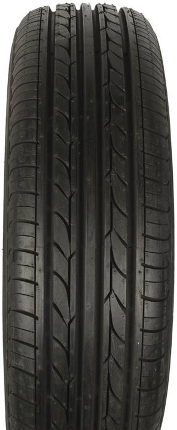 YOKOHAMA Earth-1 P205/65 R15 94H 4 Wheeler Tyre Price in India
