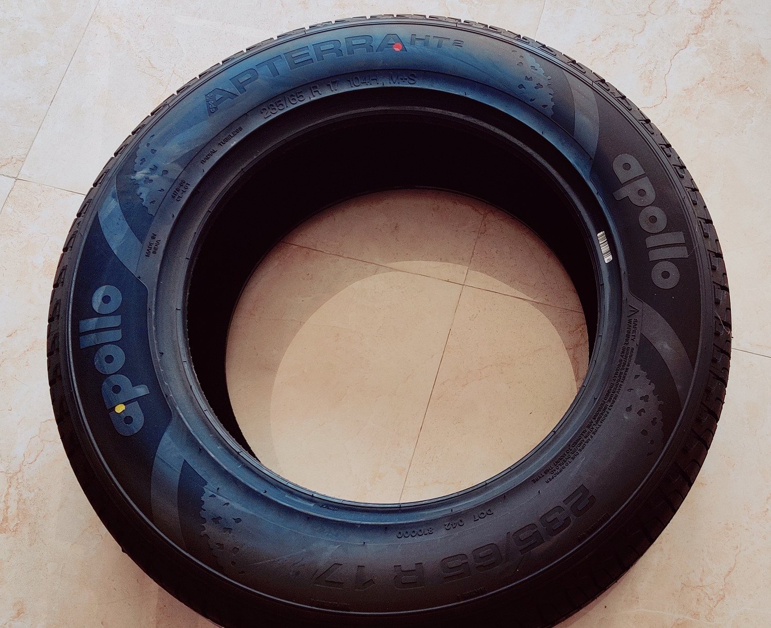 Image of Apollo APTERRA HT2 4 Wheeler Tyre
