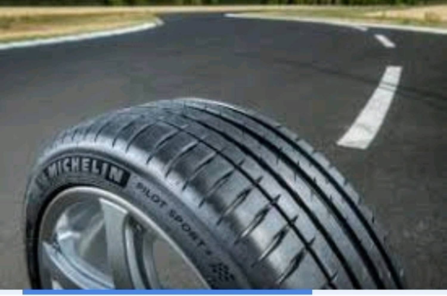 MICHELIN 235/40-ZR18 PILOT SPORT 4 ST 4 Wheeler Tyre Price in