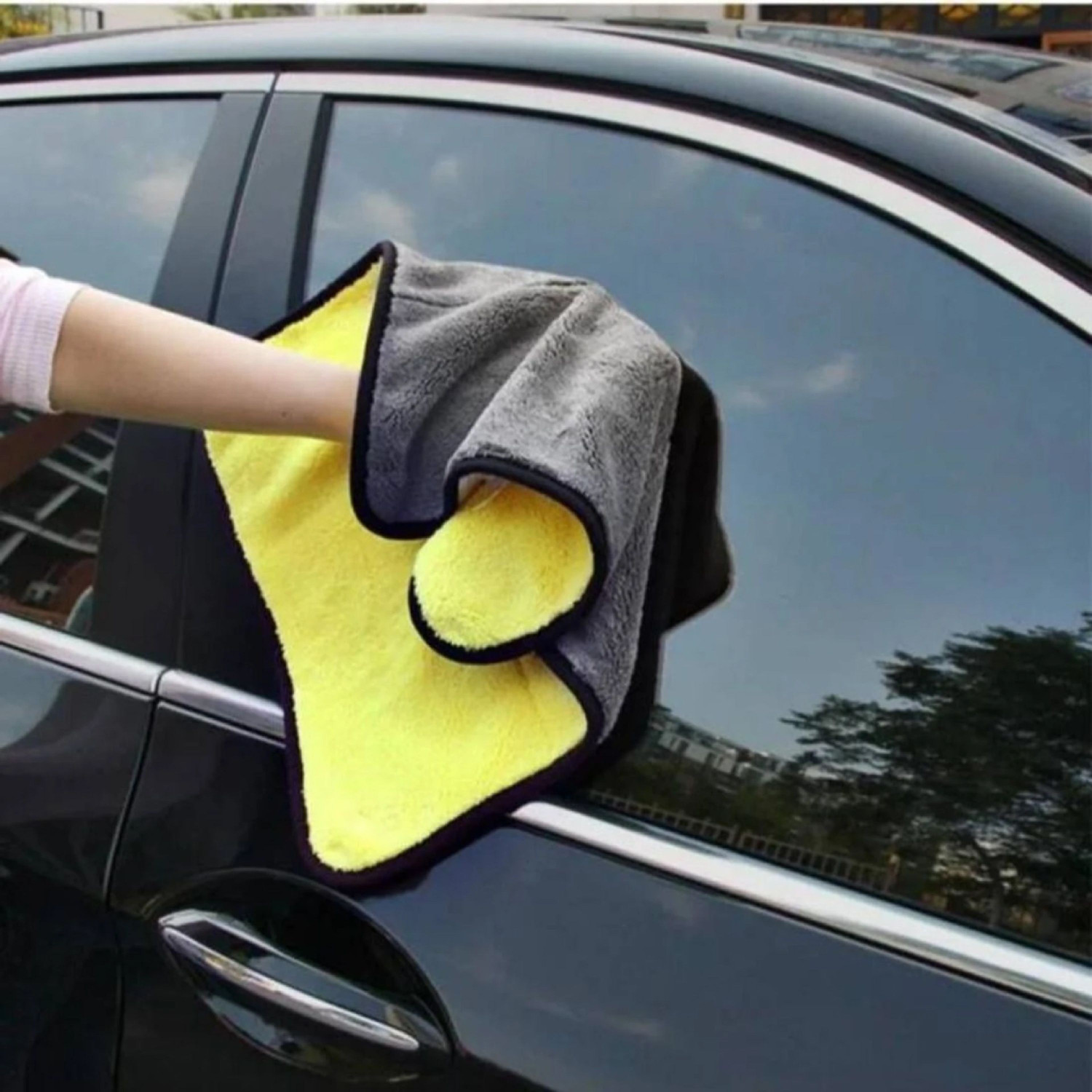 Image of Tiny Trendz Microfiber Vehicle Washing Cloth