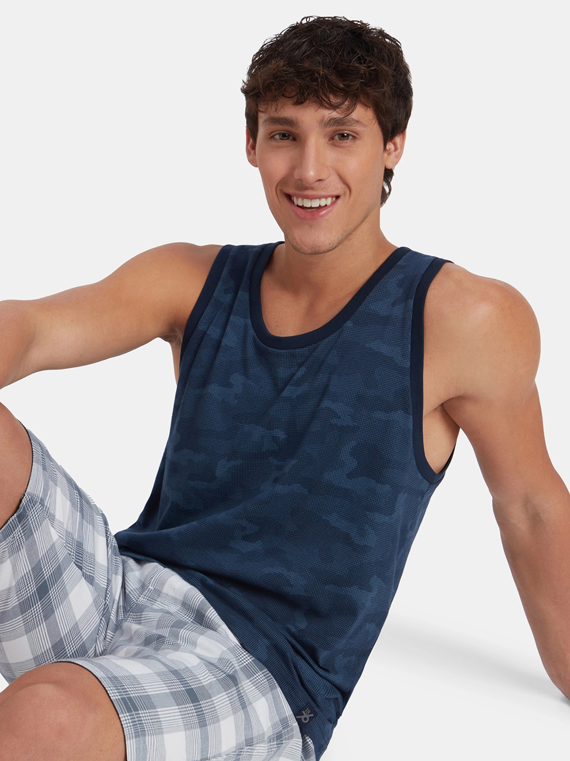 Image of JOCKEY AM67 Super Combed Cotton Blend Men Vest