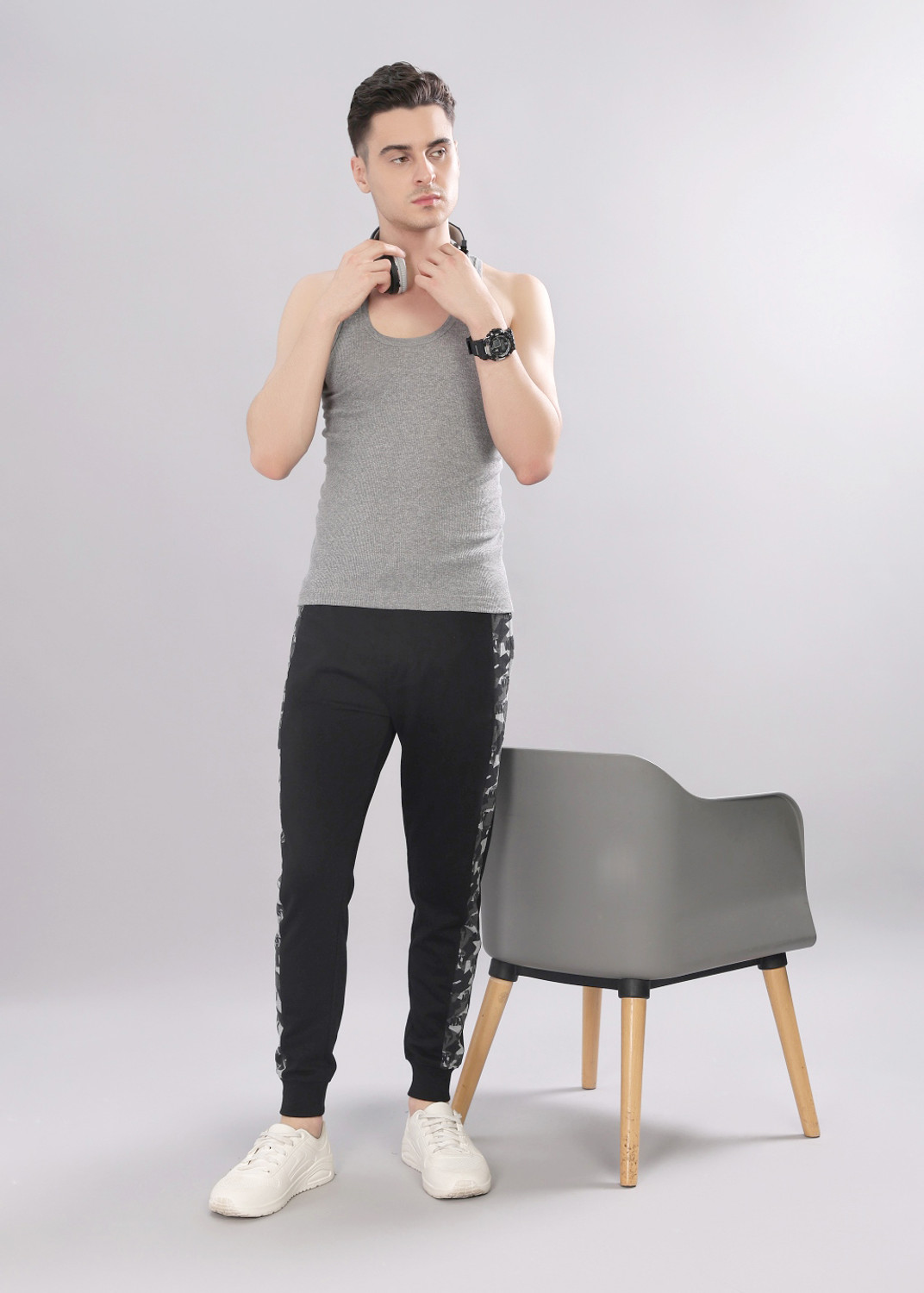 Image of DollarBigboss Men Vest