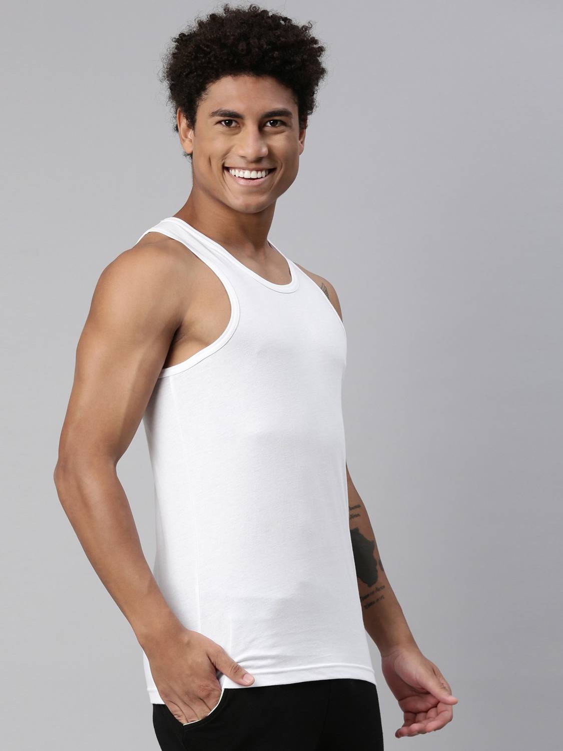 LEVI'S Men Vest - Image 3