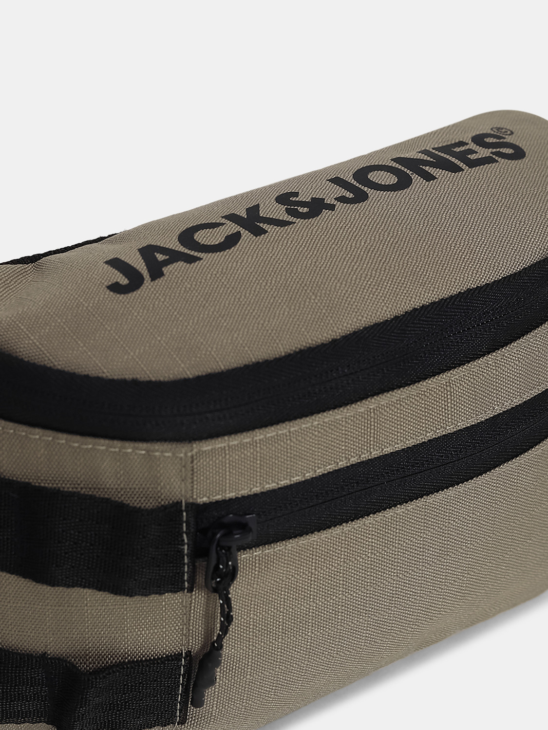 Image of JACK & JONES Solid and Casual Waistbag