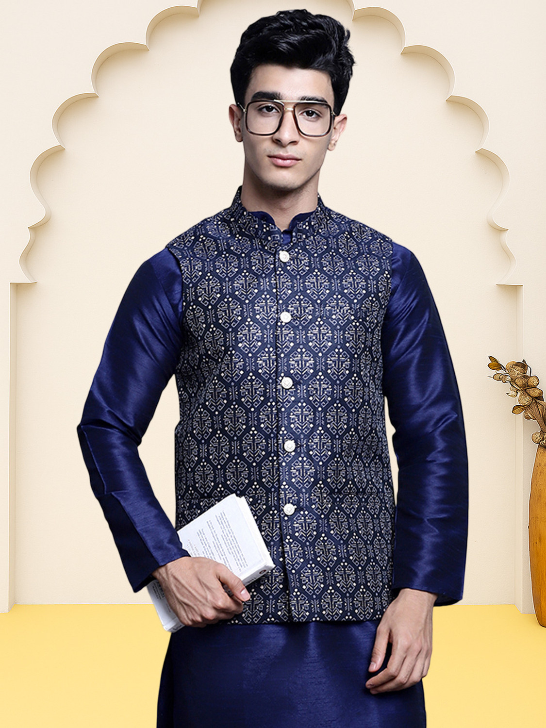 Image of Jompers Printed Men Waistcoat