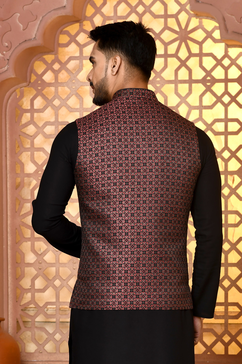 Image of TRENDS OF ETHNIC Sleeveless Woven Design Men Jacket