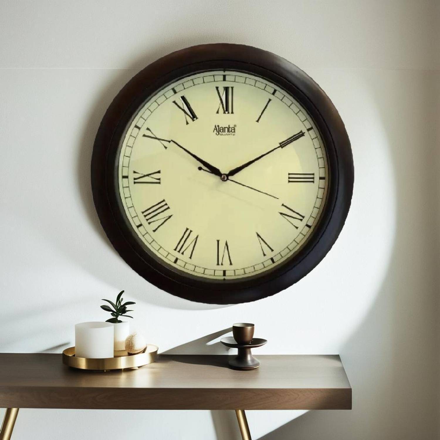 AJANTA Analog 31 cm X 31 cm Wall Clock