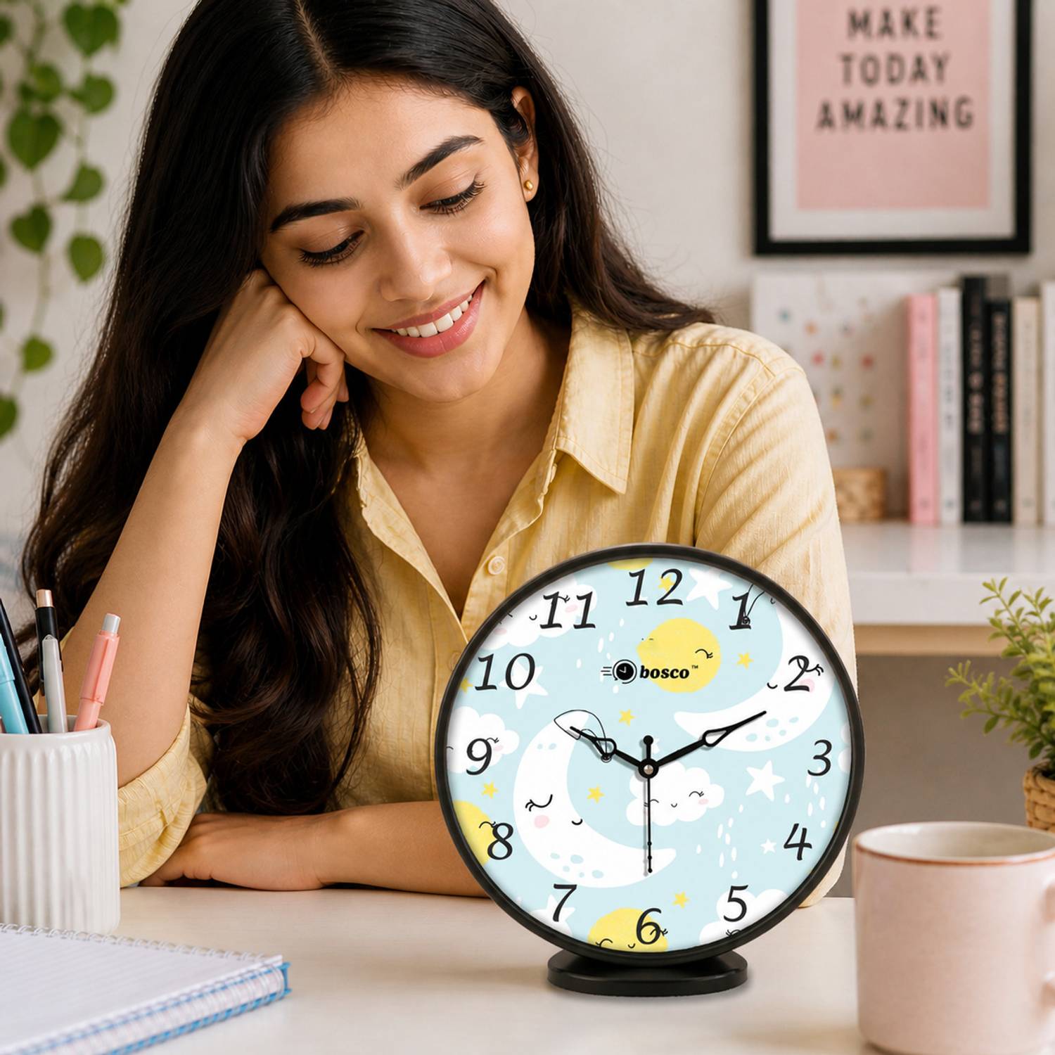 BOSCO Analog 20 cm X 20 cm Wall Clock