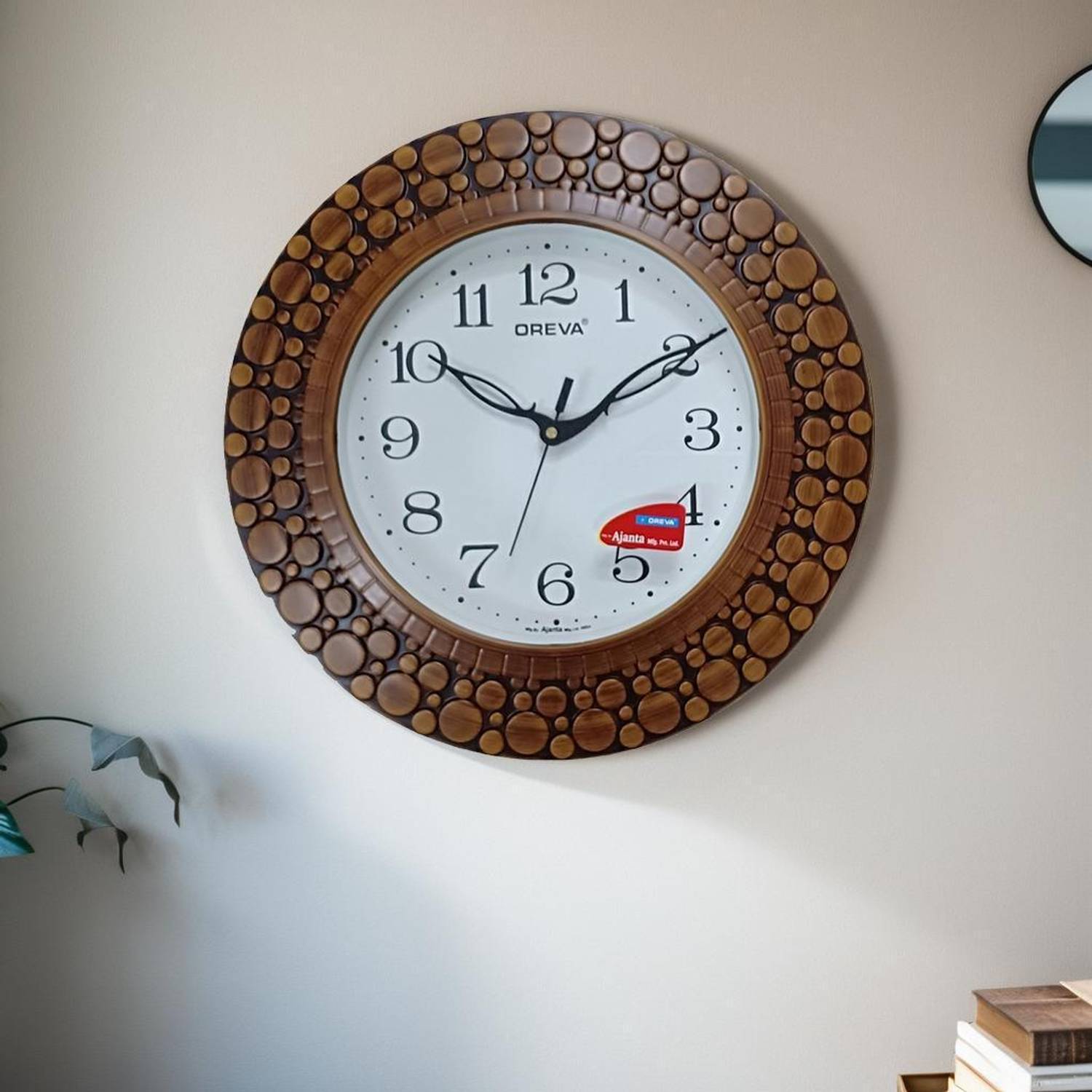 AJANTA Analog 30 cm X 30 cm Wall Clock