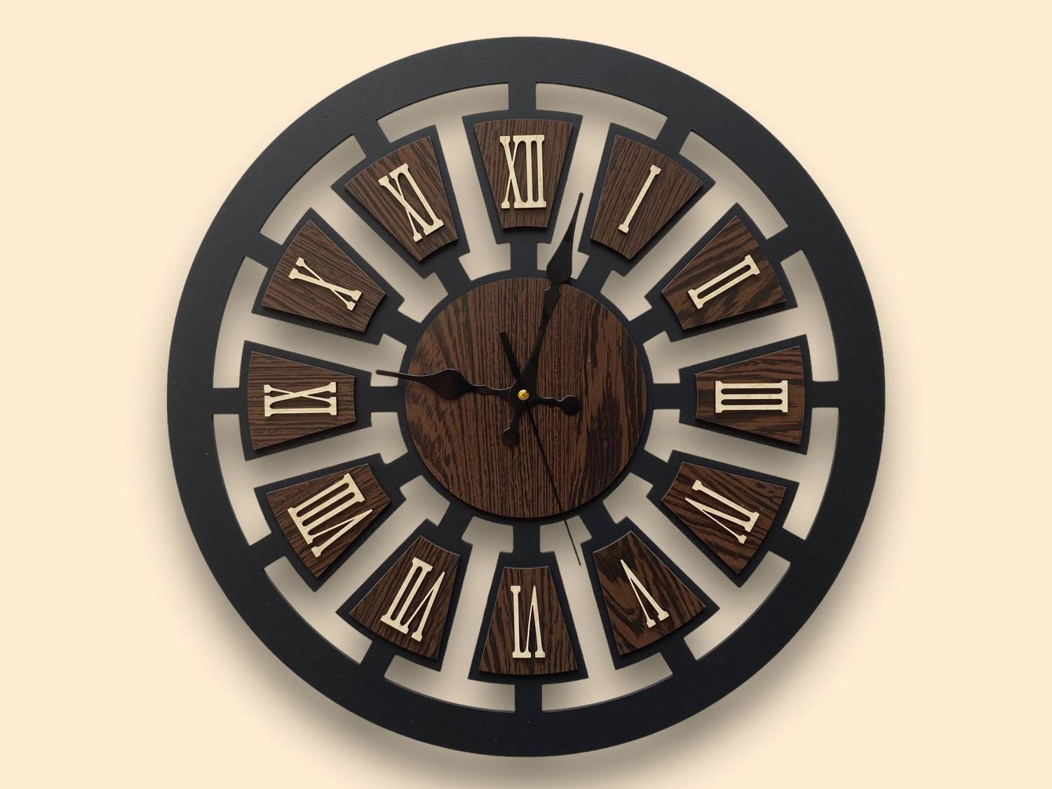 Qeznef Analog 40 cm X 40 cm Wall Clock (Beige, Brown, Black, With
