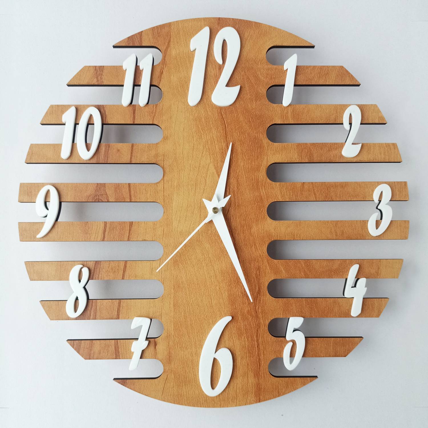 Dashing Analog 30.5 cm X 30.5 cm Wall Clock (Brown, Without Glass