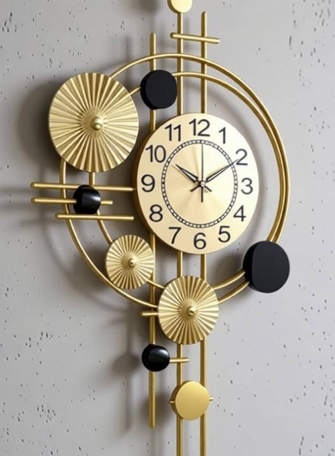 Crafty Metal Wall Hanging Floral Clock - Image 4