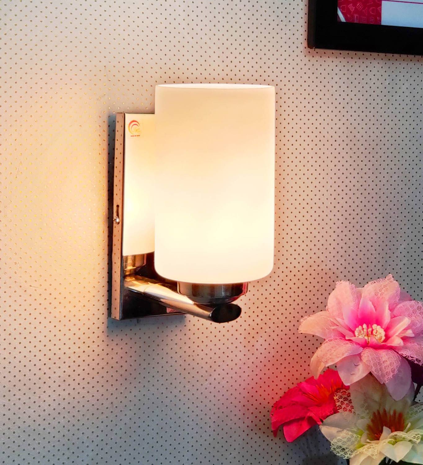 Cruv Uplight Wall Lamp Without Bulb