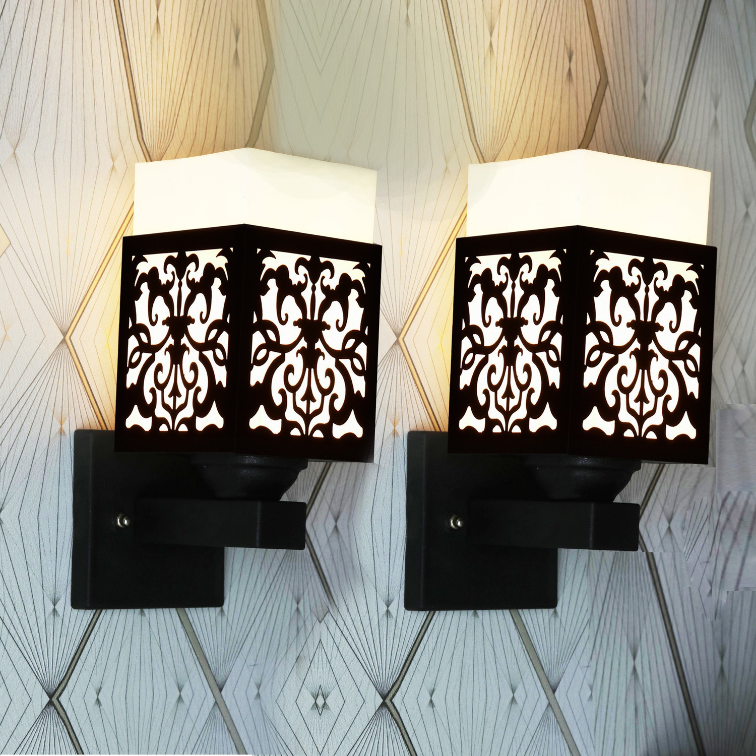 Image of TrendyHouse Uplight Wall Lamp Without Bulb