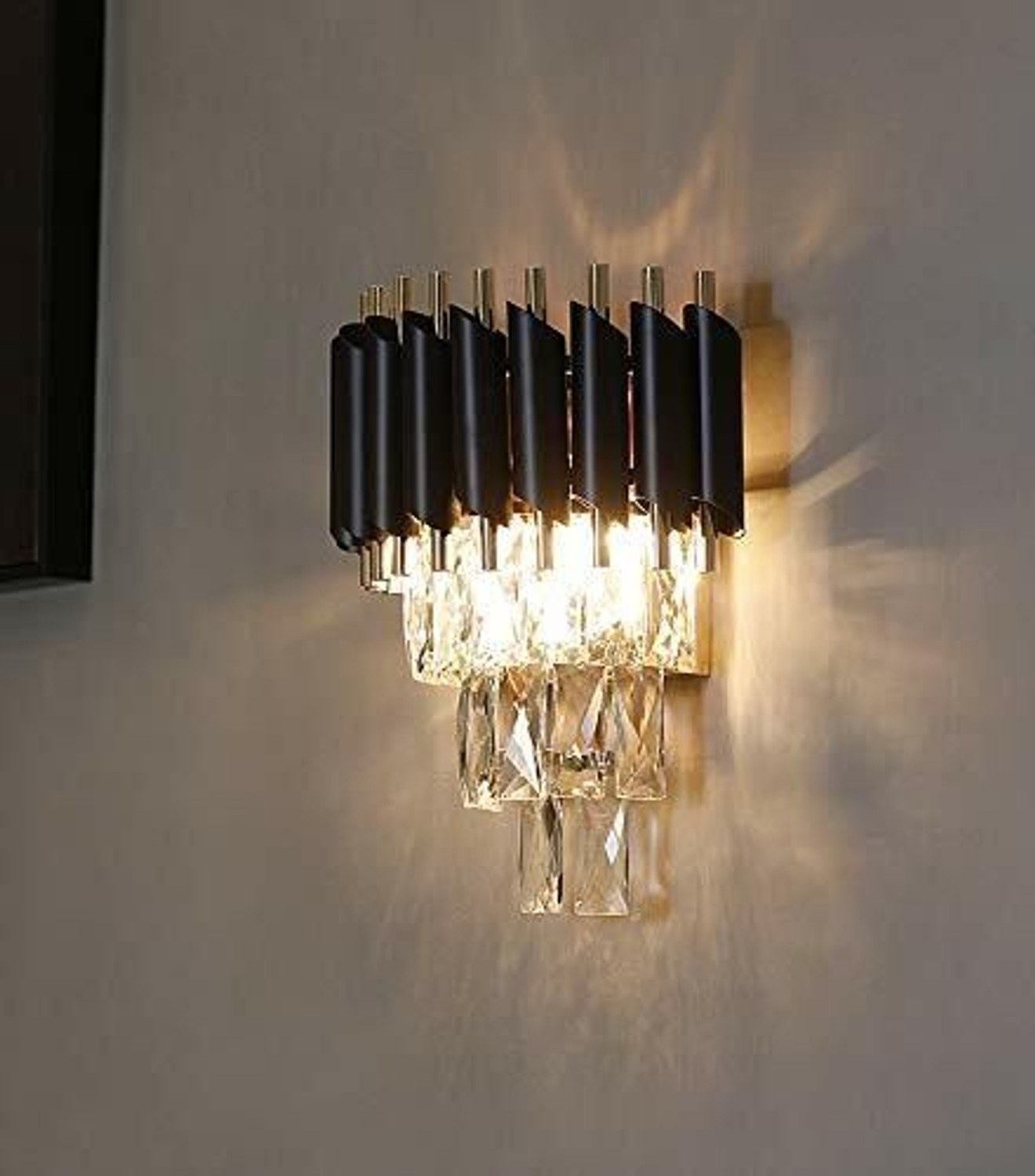 Image of Baslash Pendant Wall Lamp Without Bulb