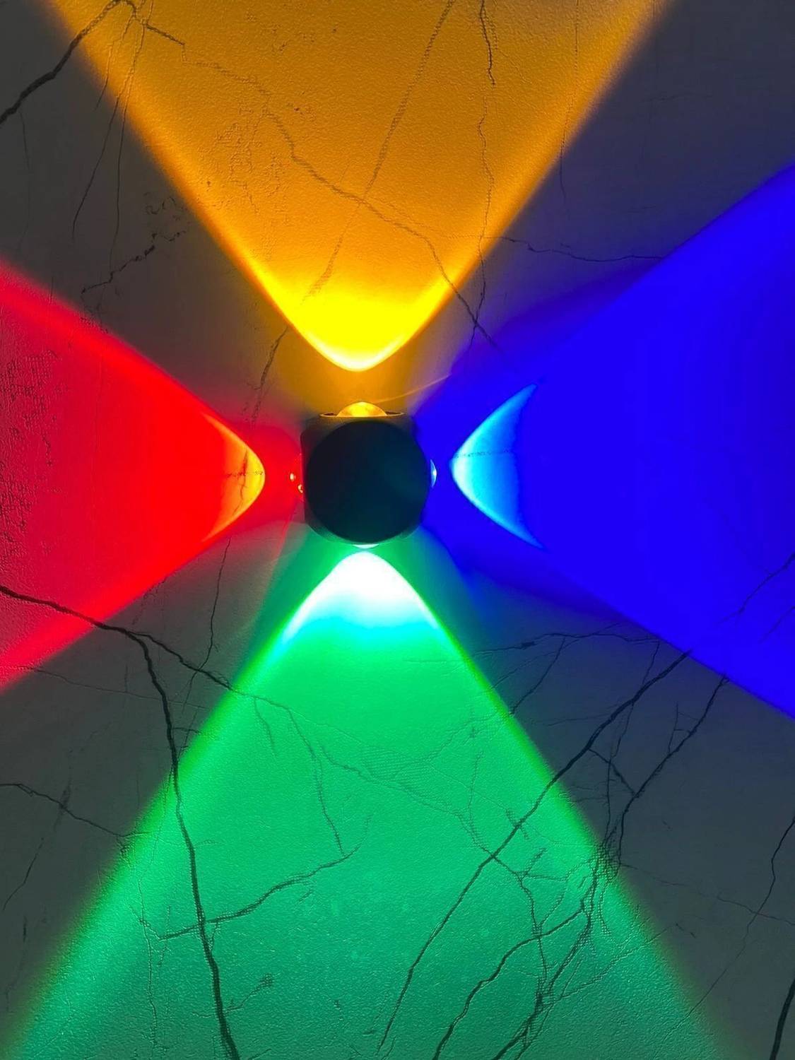 Lumina Wallchiere Wall Lamp With Bulb