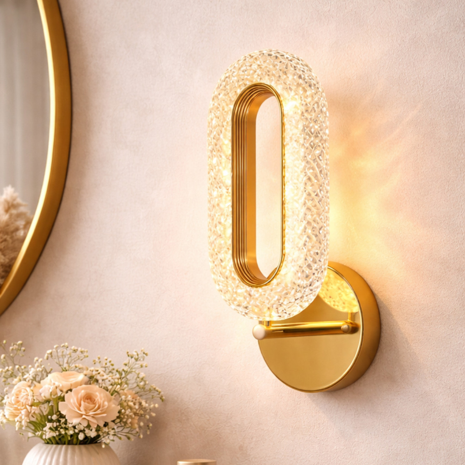Image of THE UJALAVISTA Wallchiere Wall Lamp With Bulb