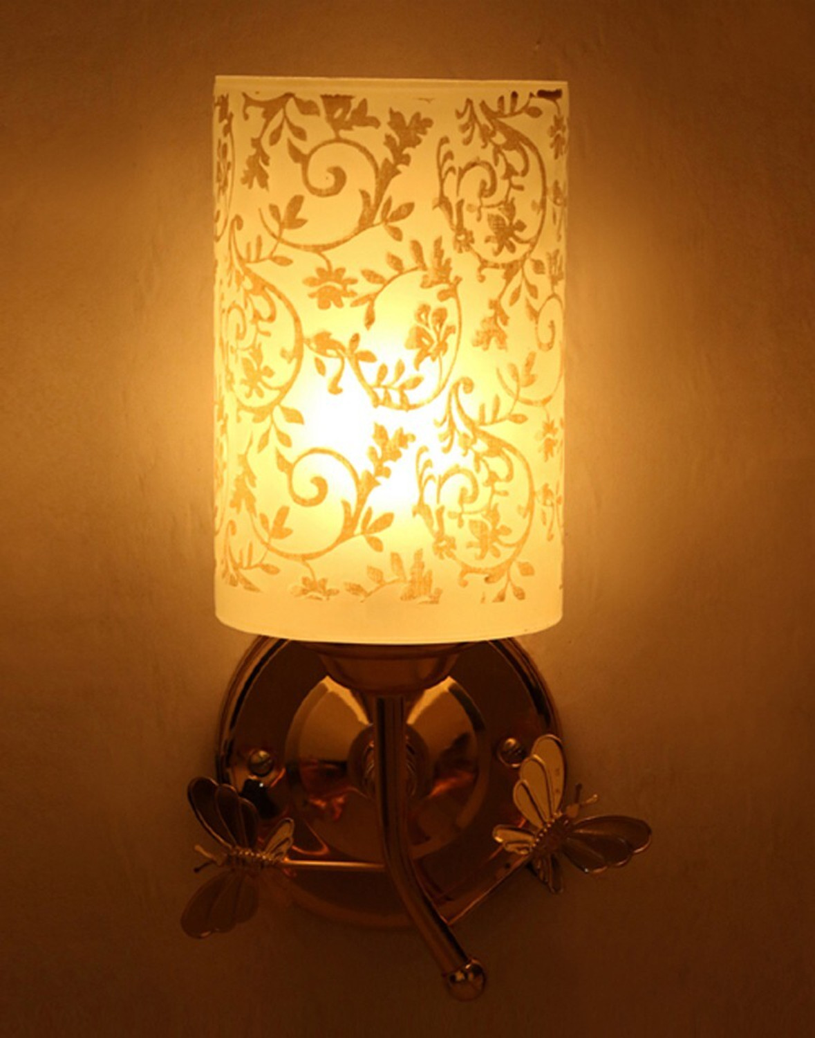 Image of ayriv Wallchiere Wall Lamp Without Bulb