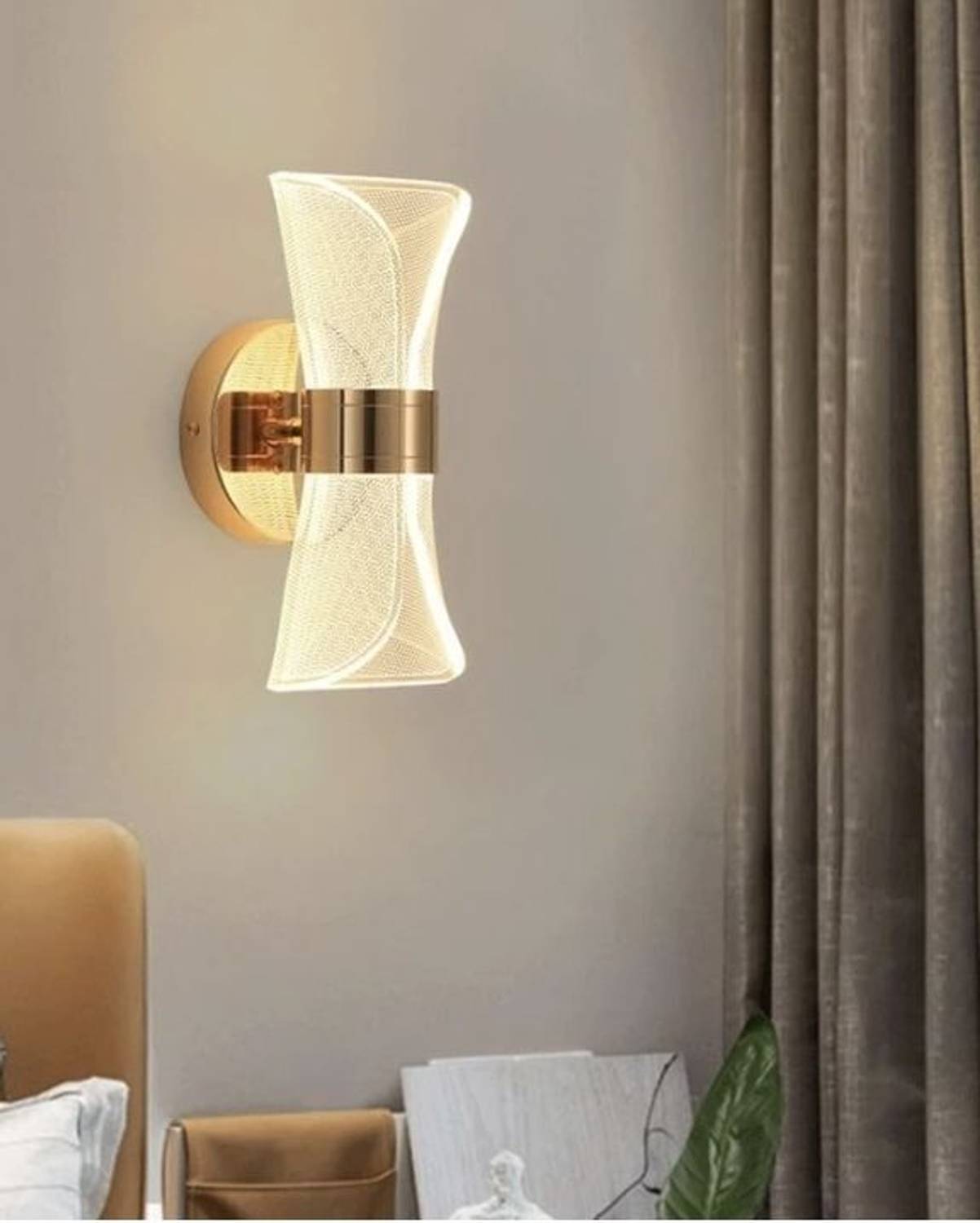 CRAFTHIVE Swing Arm Wall Light Wall Lamp With Bulb
