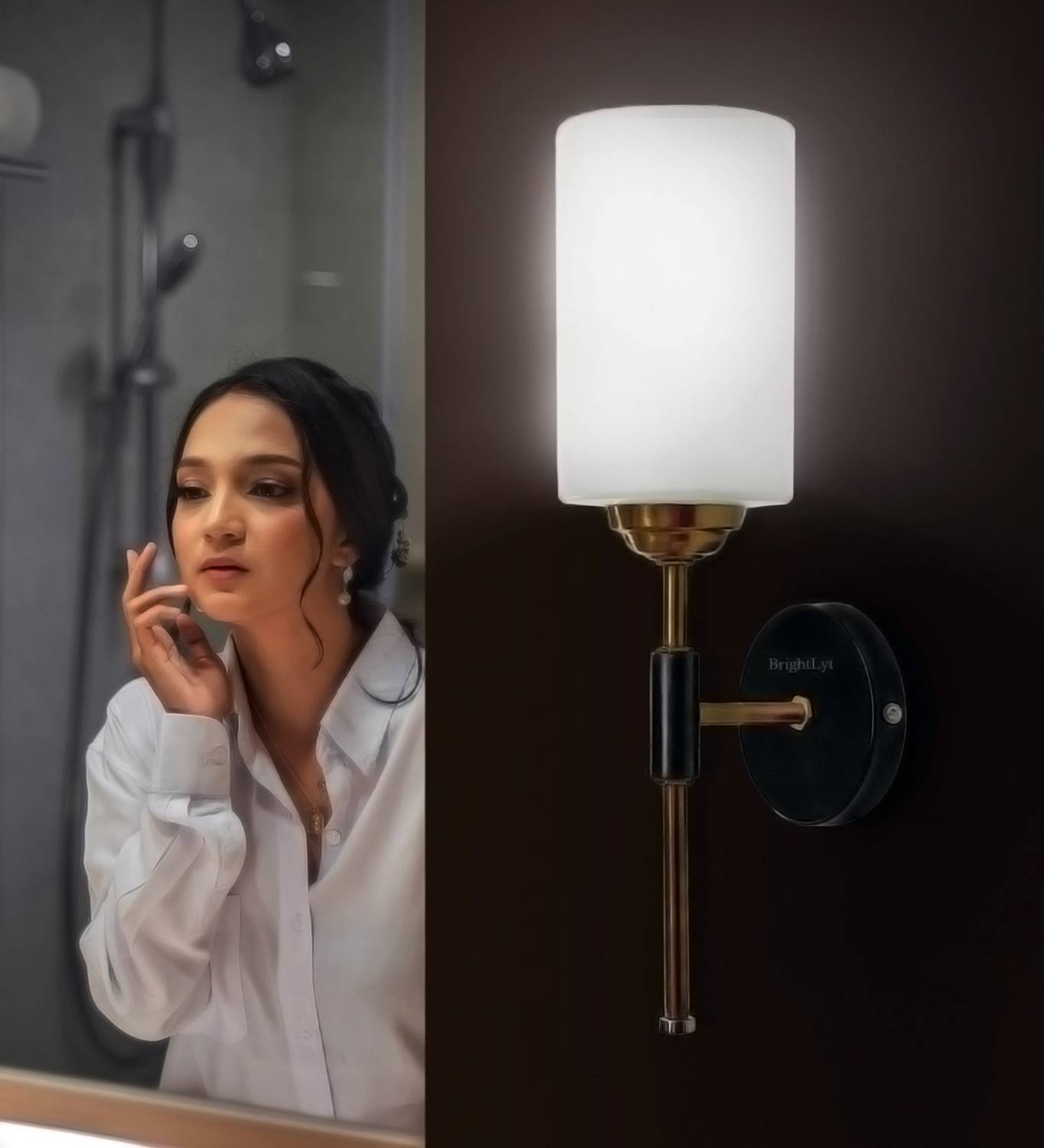Cruv Wallchiere Wall Lamp Without Bulb