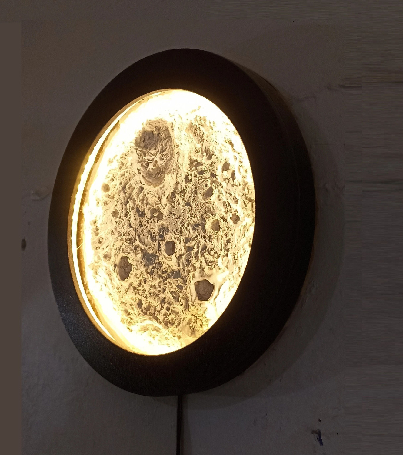 Image of VAS Collection Home Picture Light Wall Lamp With Bulb