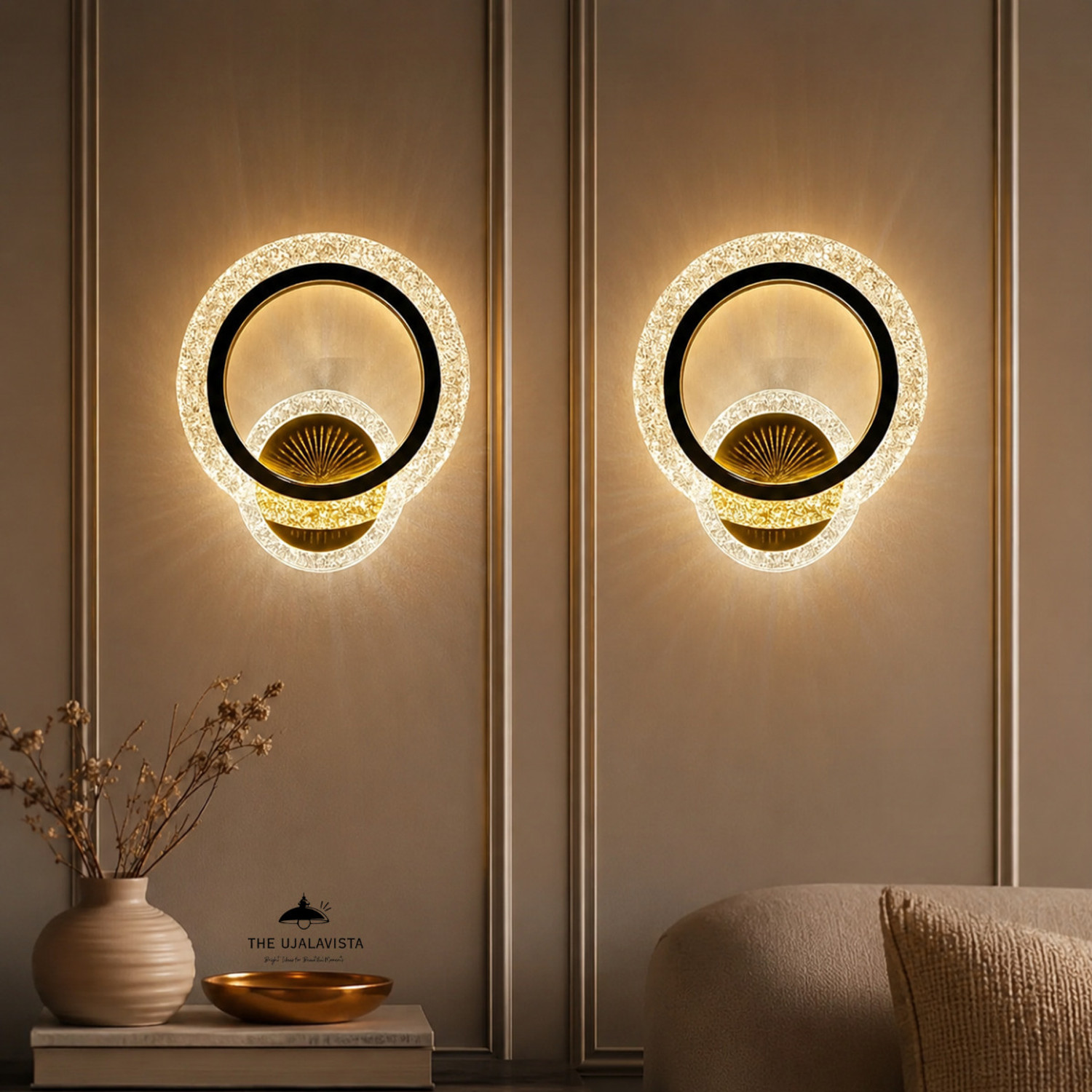 Image of THE UJALAVISTA Wallchiere Wall Lamp With Bulb