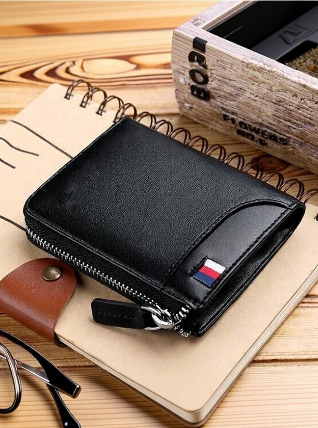 watchstar Black Genuine Leather Card Holder - Image 2