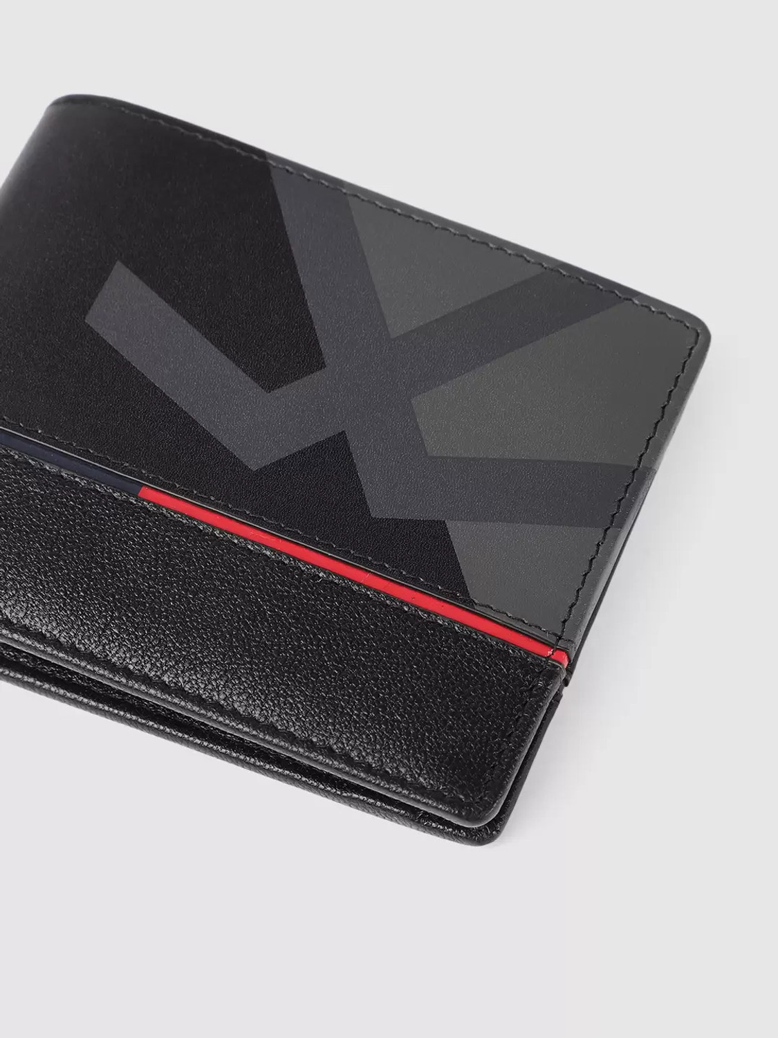 Image of WROGN Men Formal Black Genuine Leather Wallet