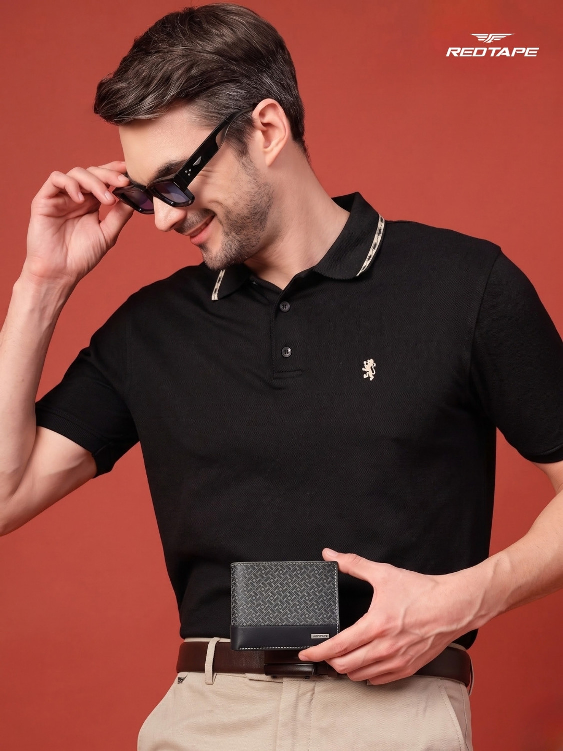 Image of RED TAPE Men Casual, Formal Black, Grey Genuine Leather RFID Wallet