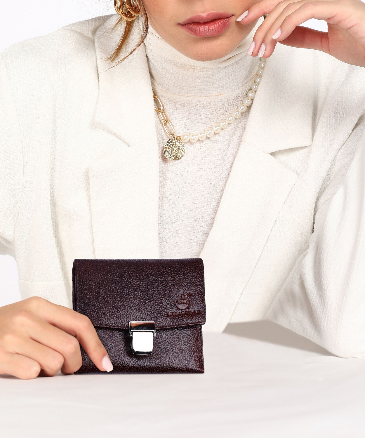 Image of Leatherstile Women Trendy Brown Genuine Leather Wallet