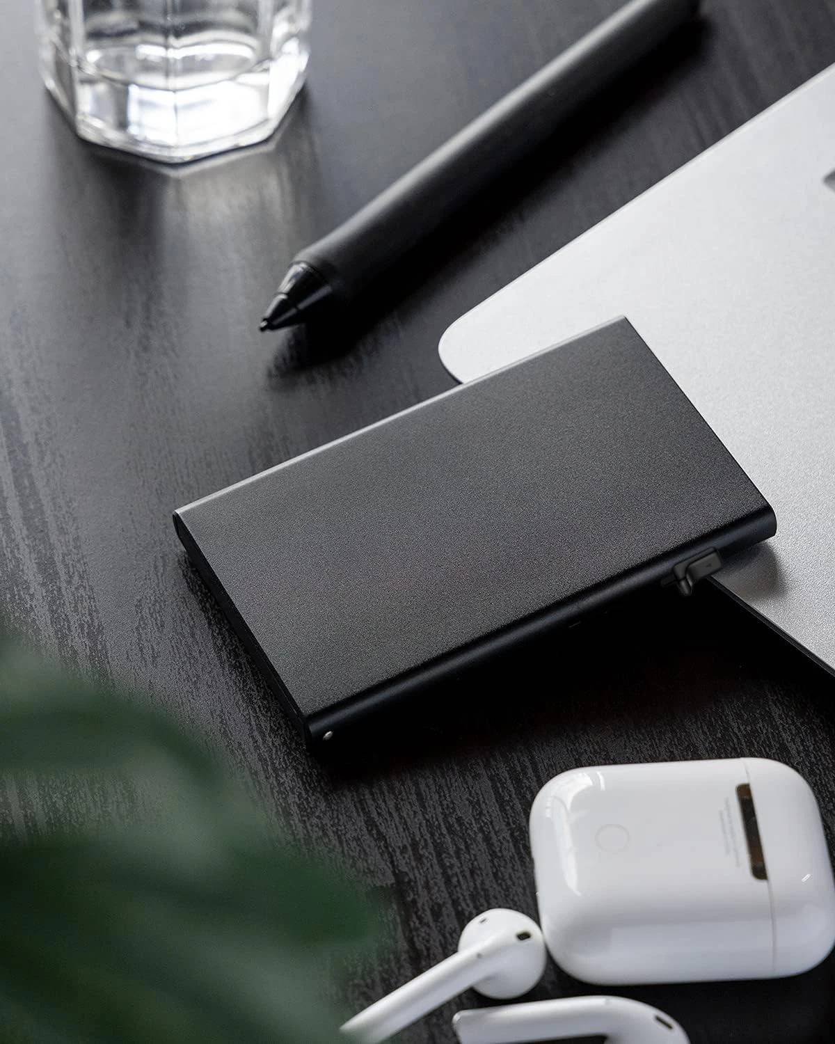VOGARD Black Aluminium Card Holder - Image 2