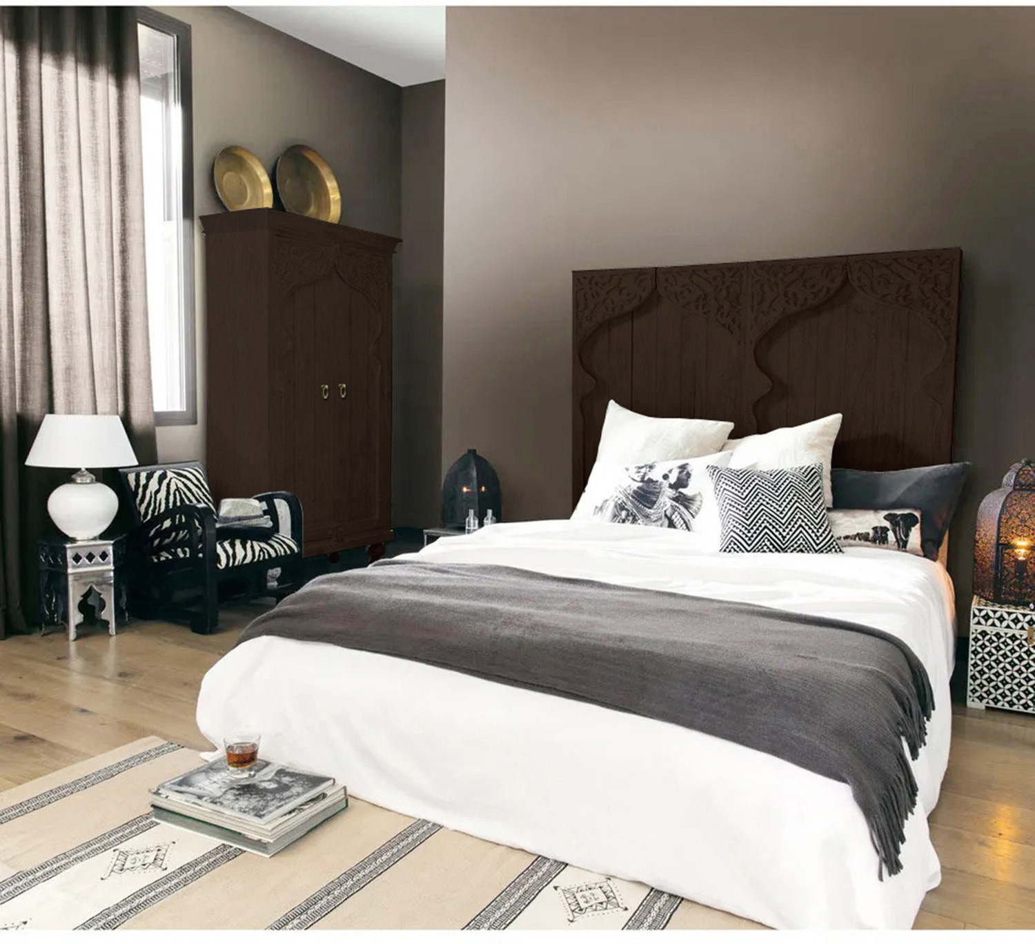 Image of THE ATTIC Solid Wood 2 Door Wardrobe