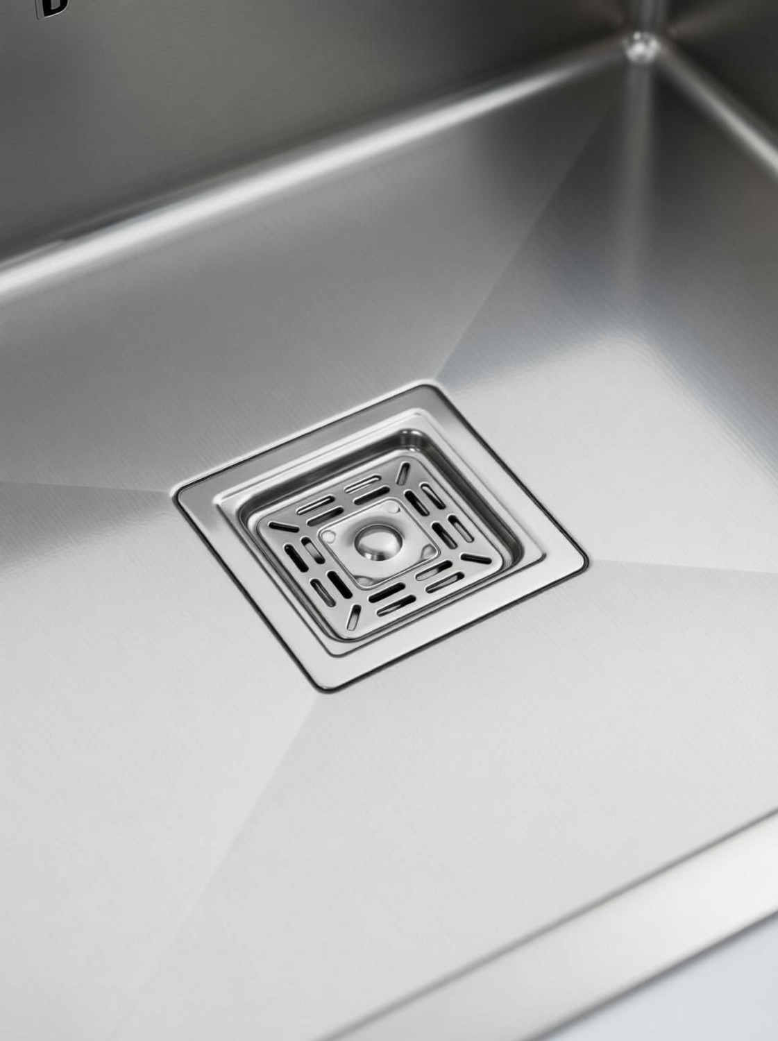 Image of Bowlsandmore 24 inch x 18 inch x 10 inch Handmade Kitchen sink | 304-Grade | Single Bowl Stainless Steel 24 inchx18 inchx10 inch Vessel Sink