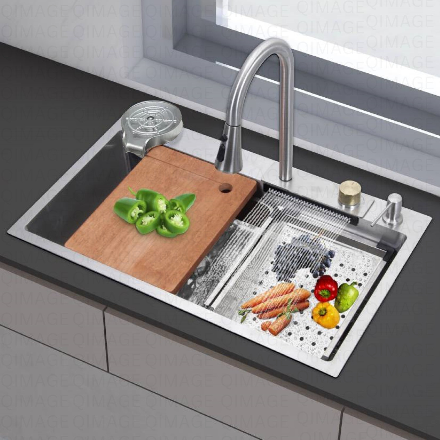 Q-IMAGE Silver Kitchen Sink 30X18X9 Inch Waterfall Kitchen Sink with Integrated Pull Down Faucet Waterfall Sink Stainless steel Matt Finish_A153 Vessel Sink