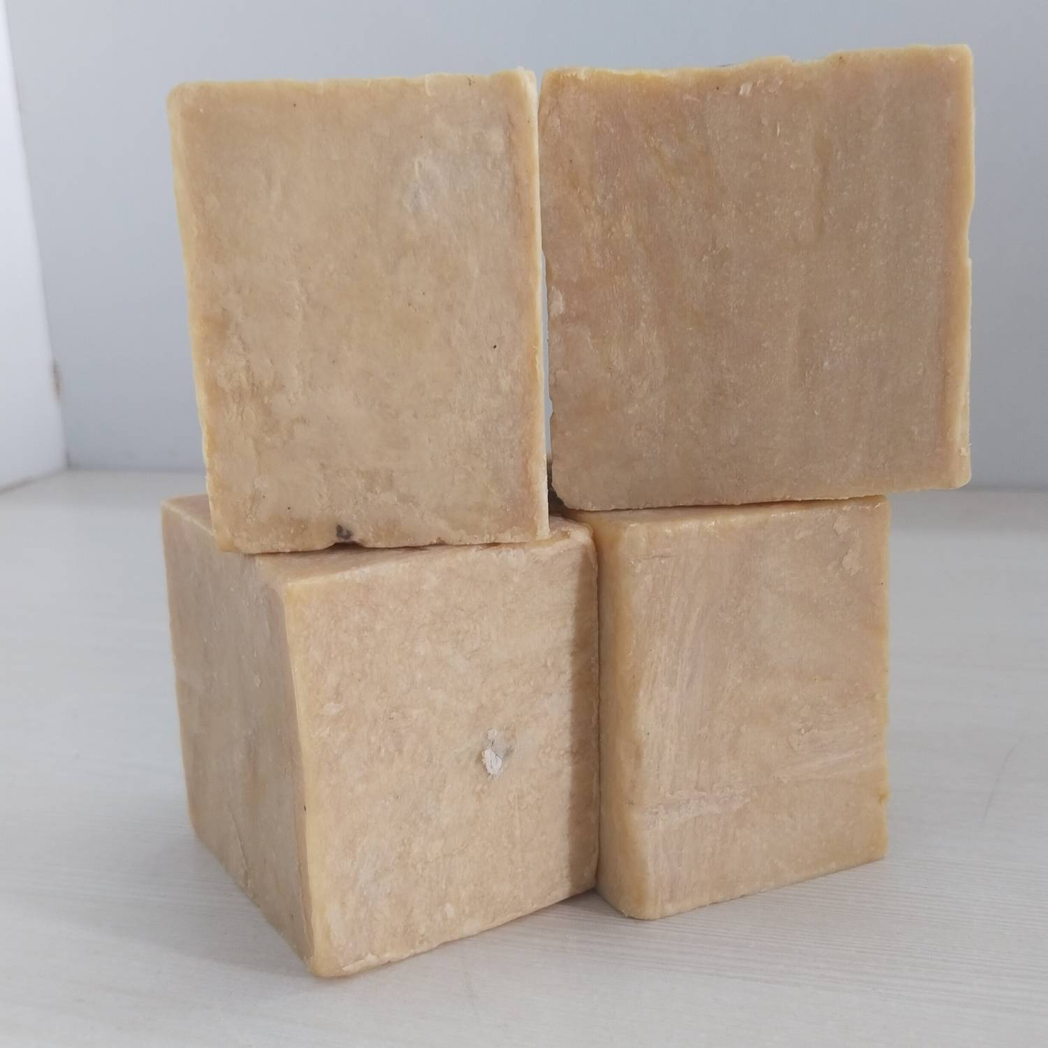 ALLIHOR Top 1235 Super white extra cleaning oil cloth soap ( 1 kg=4*250 g) Detergent Bar