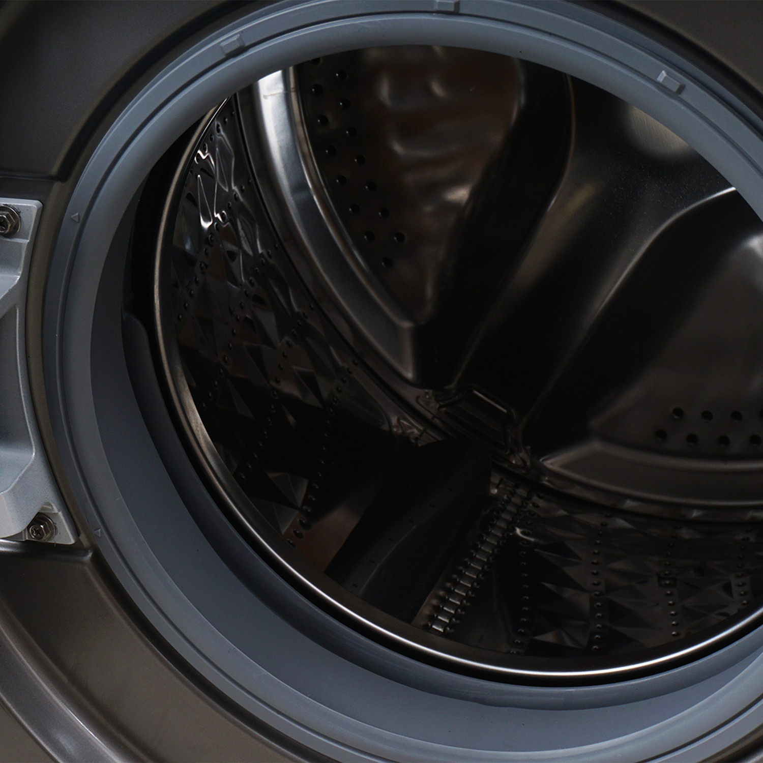 Image of Samsung 9 kg Fully Automatic Front Load Washing Machine with In-built Heater Brown, Silver, Black, Grey