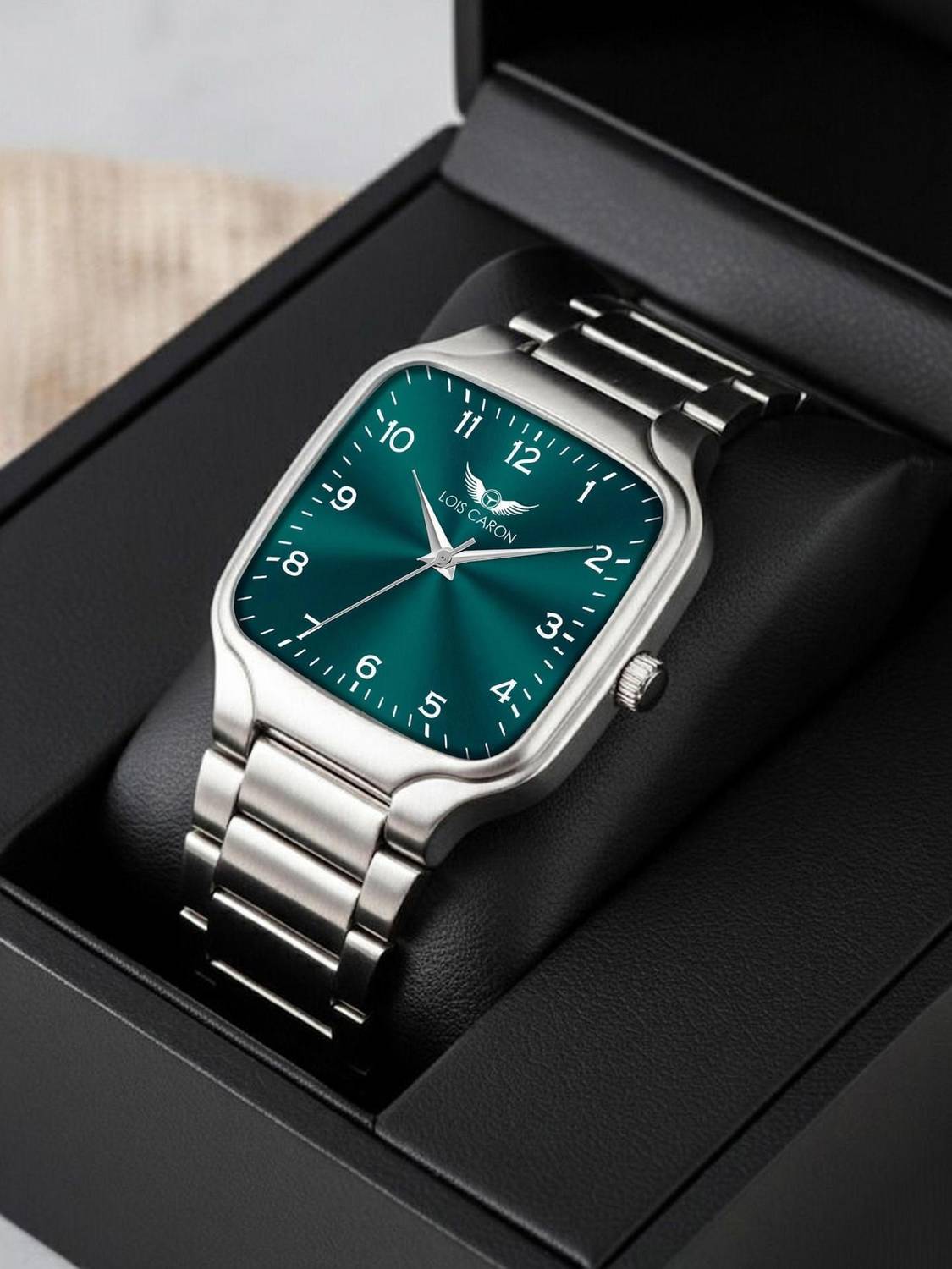 LOIS CARON LCS-4312 Green Dial Square Watch - Image 1