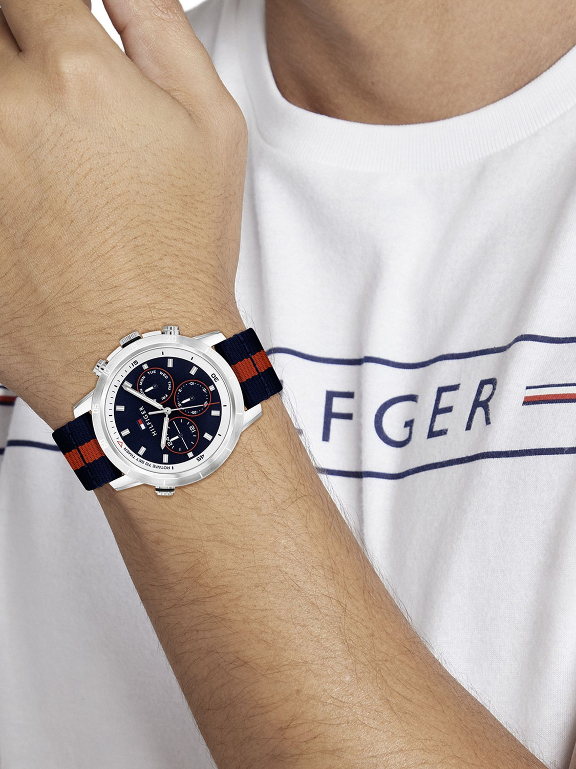 Image of TOMMY HILFIGER Sport Tommy Hilfiger Sport Navy Round Dial Men's Leather Watch / Analog Watch - For Men