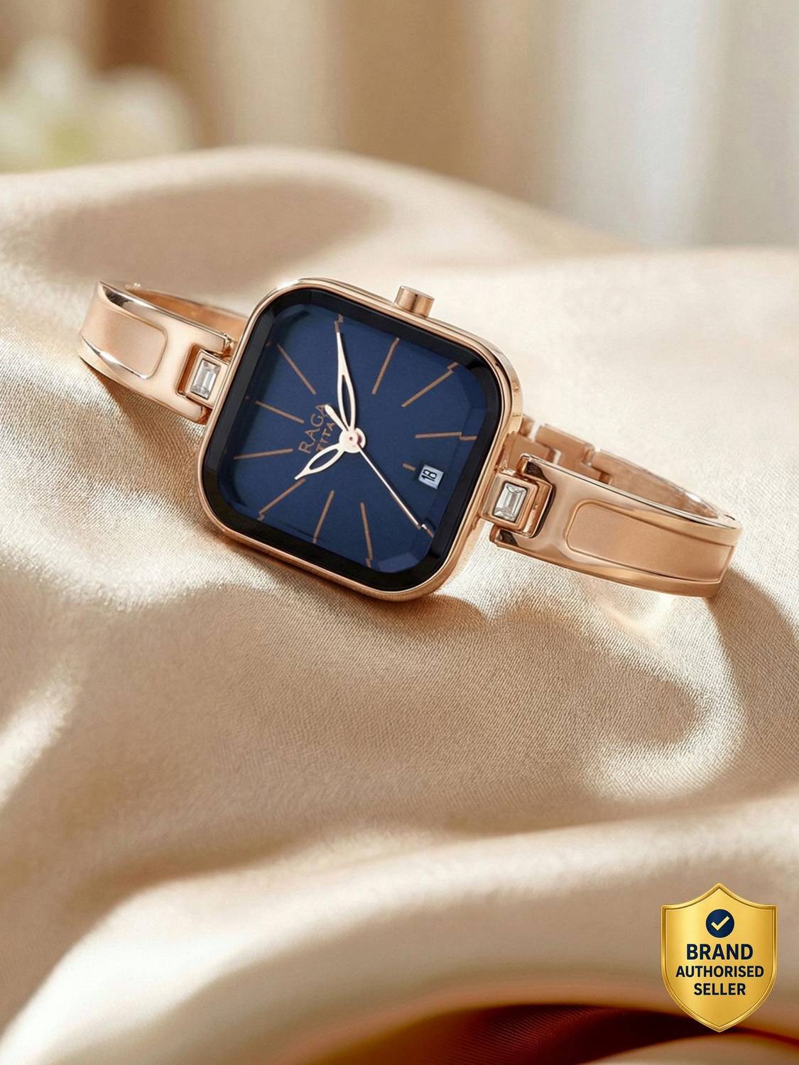 Titan NQ2607WM02 Titan Raga Viva With Date Blue Dial Rose Gold