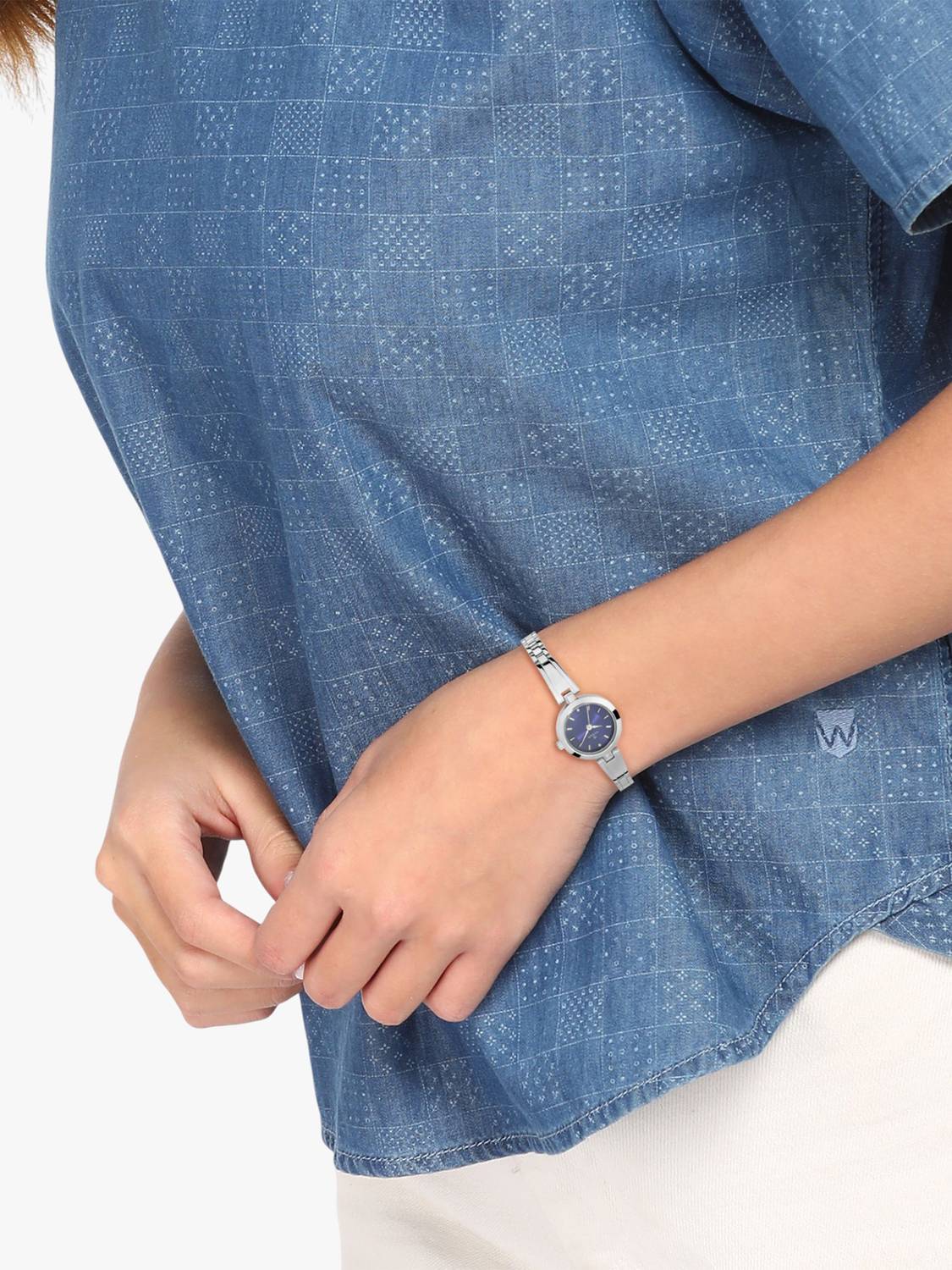 Titan Karishma Blue Dial Silver Stainless Steel Watch - Women - Image 3